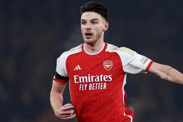 德甲新晋球星崭露头角，展现出色表现