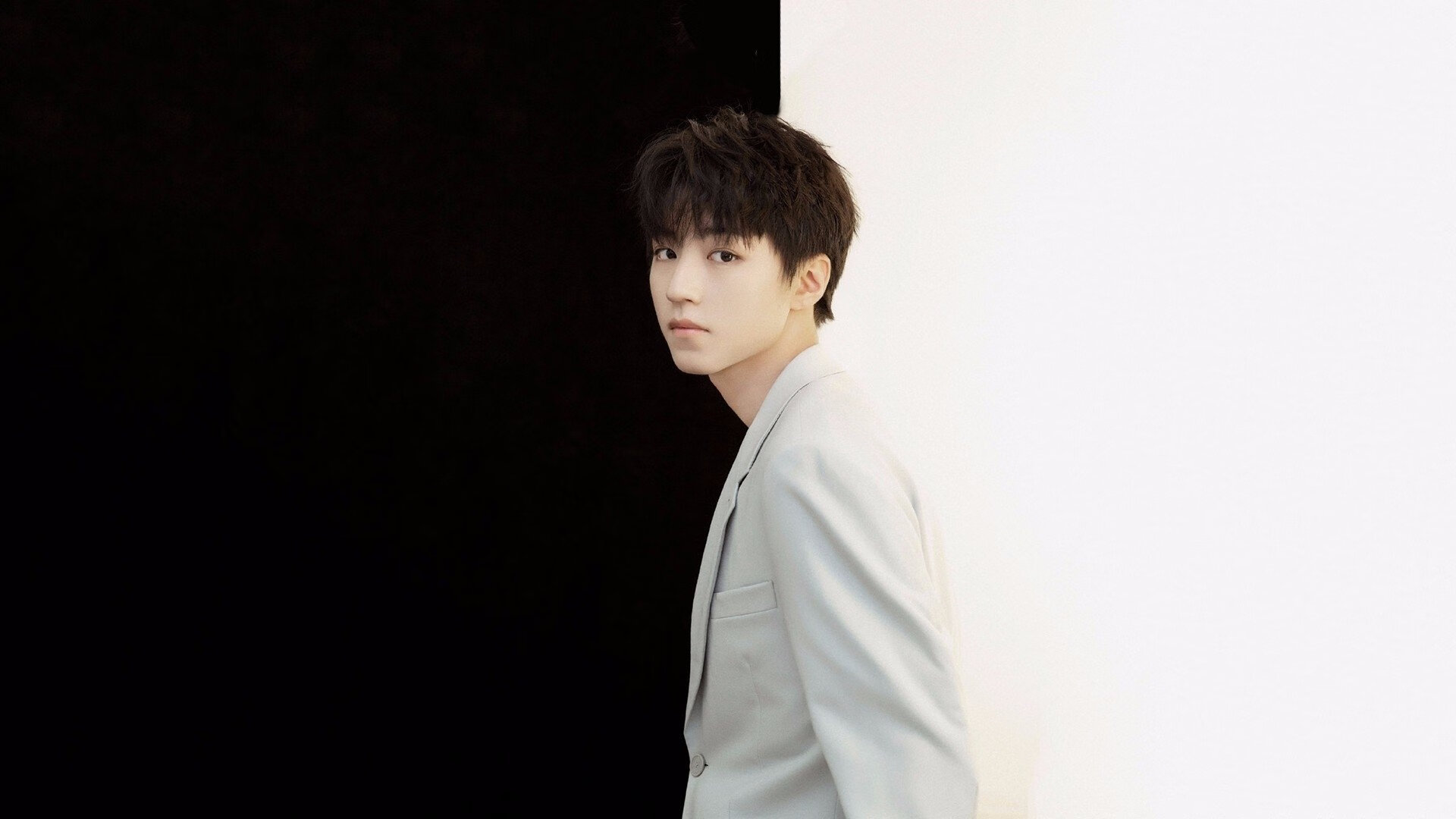 基米希爆发引领德国逆转，乌拉圭强行终结苏格兰晋级梦